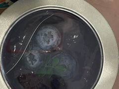 -山与蓝·轻糖鲜果蛋糕(勒泰店)