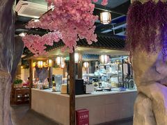 -茅台镇网红溶洞餐厅·茅帮菜馆
