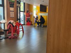 -麦当劳(嘉定店)