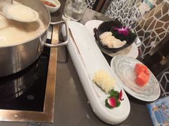 -捞王锅物料理(上海世茂广场店)