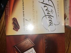 -中免(澳门机场免税店)