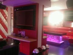 -唯爱KTV聚会餐厅(仙林东城汇店)