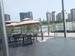 -翠山·映月湖景餐厅(映月湖公园店)