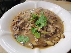-洪姐川菜东北菜铁锅炖(天生丽街店)