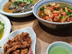 -陈先进鱼馆·夜宵·地道农家菜(湖墅南路店)