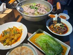 -全牛匠·乐山跷脚牛肉(西单华威约饭街店)