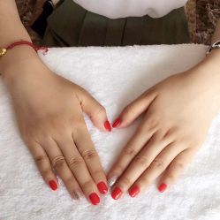 米卡美甲沙龙-EMILY艾枚莉美甲美睫·美颜·现磨咖啡