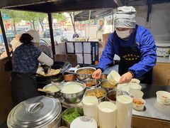 -周记热干面豆皮大王(桃花东街店)