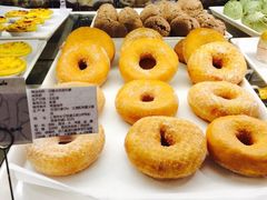 白糖玉桂面包圈-Olé精品超市(上海虹桥南丰城店)