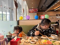 -海底捞火锅(新松江路店)