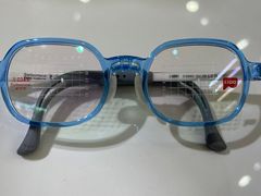 -青聪儿童眼镜(五官科医院宝庆路店)