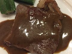 -亮马河饭店翠雅咖啡厅