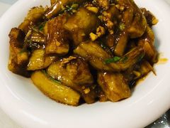 红烧茄子-华春餐馆(鱼山路店)