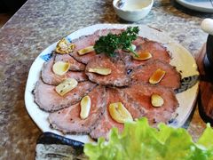 -炼火烤肉店