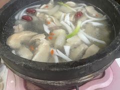 -墨脱石锅椰子鸡•海鲜糟粕醋(榆亚路店)