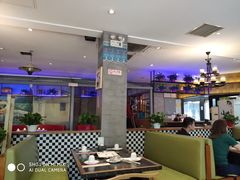 大堂-小牛海记潮汕牛肉店(永定路店)