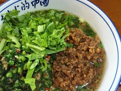 -裕新楼粉面馆·石磨手工粉(四方坪店)