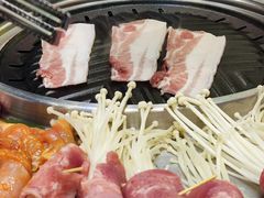 -哈哈碳都·牛肋条无限自助烤肉(宝龙店)
