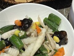 -前海沿·青岛菜(李沧万达店)