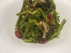 -芳华茶餐厅
