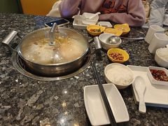 -一席地·本地鸡窝·杭帮鸡火锅(萧山银隆百货店)
