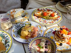 牛油果罗勒吐司-Alimentari早午餐(安福路店)