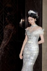 -欣薇婚纱(新源乐汇城店)