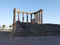 -埃武拉罗马神庙