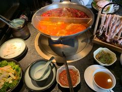 -湊湊火锅·茶憩(新中关购物中心店)