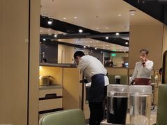 -海底捞火锅(天一广场亚细亚店)