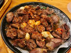 -老东镇啤酒屋海鲜加工·蒸汽海鲜·海鲜烧烤(台东店)