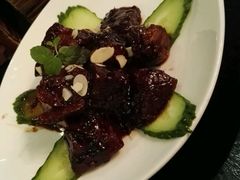 -河畔春天时尚餐厅