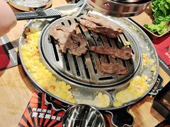 -青瓦炭韩潮烤肉(花园道店)