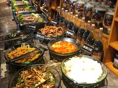 自助取餐区-大山炭火烤肉自助(百盛步行街广场店)