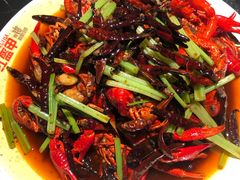 招牌麻辣去头抽筋小龙虾-红盔甲·小龙虾(人民广场店)
