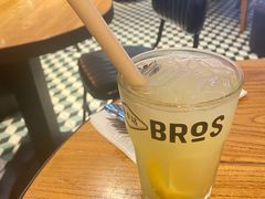 柠檬汁LEMONADE-Moka Bros 摩卡站(西单大悦城店)