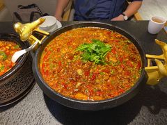 -万重锦·人文川菜馆(骡马市店)