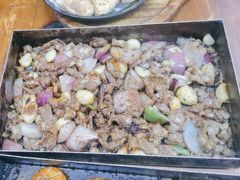 -老东镇啤酒屋海鲜加工·蒸汽海鲜·海鲜烧烤(台东店)