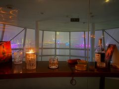 -SU lounge the lake view湖景酒廊