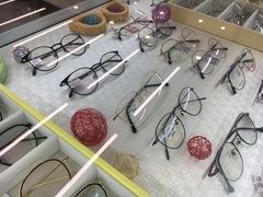 -明月眼镜(三坝店)