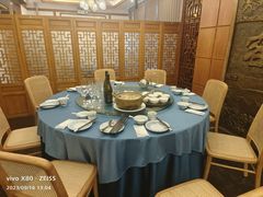 -围龙屋客家食府(福田店)