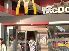 -麦当劳(国家体育场南路店)