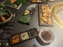 -铭牛烧肉·和牛海鲜自助(高新月牙湖店)