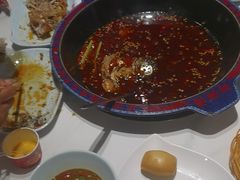-何师傅美蛙鱼头(汉街店)