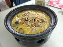 -粮食酒店