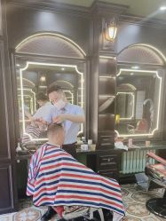 -豪帅男士理容馆