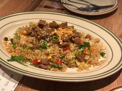 -玛格萝妮比萨屋(陆家浜路店)