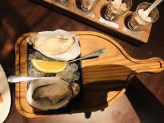 -恰餐厅及酒吧 CHAR Bar & Grill (北京丽都皇冠假日店)