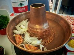 -毛辣果·贵州红酸汤牛肉火锅(西单店)