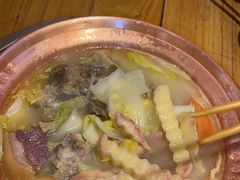 -阿婆情腊排骨火锅·野生菌季(古城旗舰店)